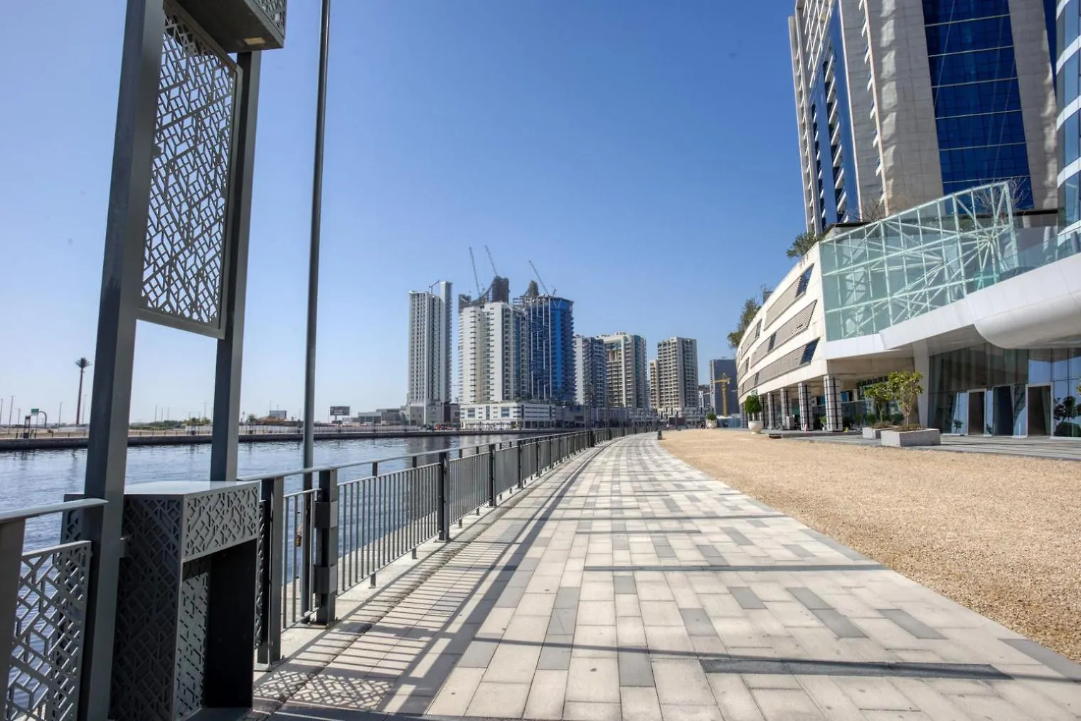アパート Blueground The Pad City View Pool Gym Dxb-1245 ドバイ アラブ首長国連邦